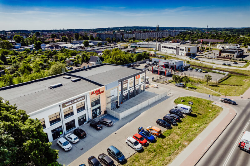 Будівля Well Fitness Żary з висоти пташиного польоту - тренажерний зал Żary на вулиці Сербській, 4А