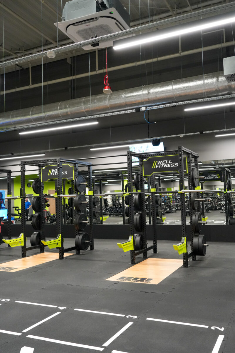 інтер'єр спортзалу в Марках