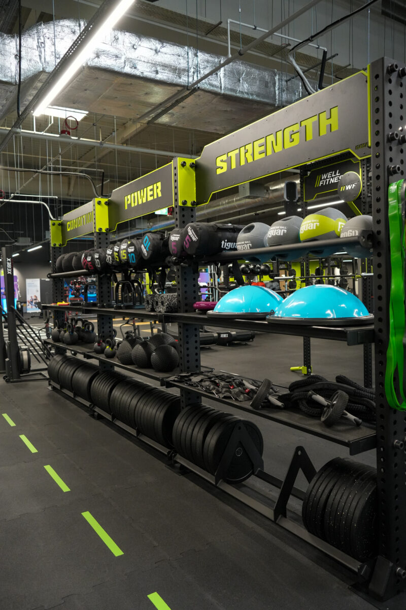 інтер'єр спортзалу в Марках