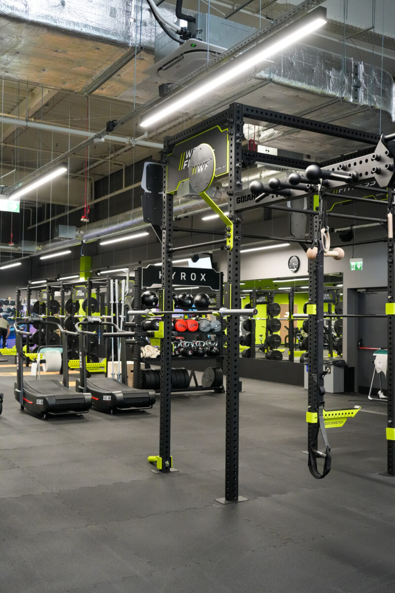 інтер'єр спортзалу в Марках