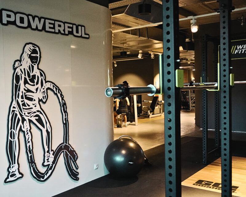 інтер'єр фітнес-залу well варшава plac zawiszy